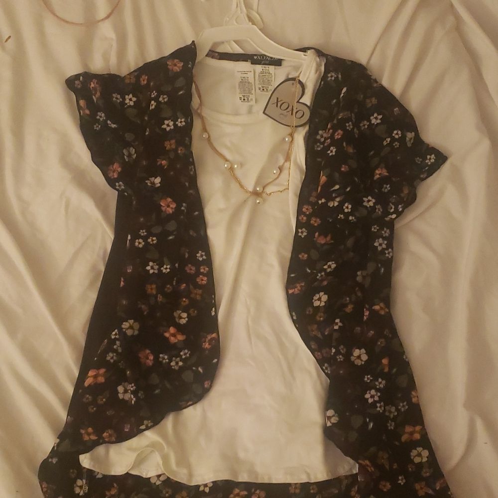 COPY - NWT Girls 3-piece Set